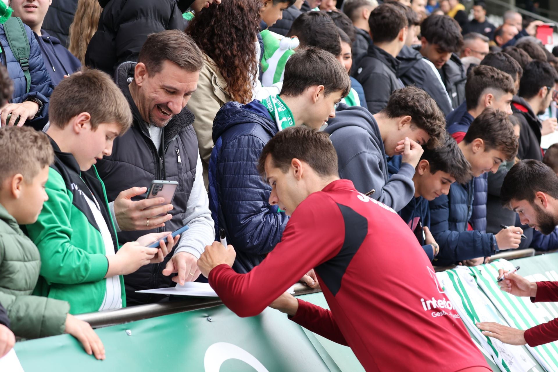 La exitosa jornada de puertas abiertas del Córdoba CF, en imágenes