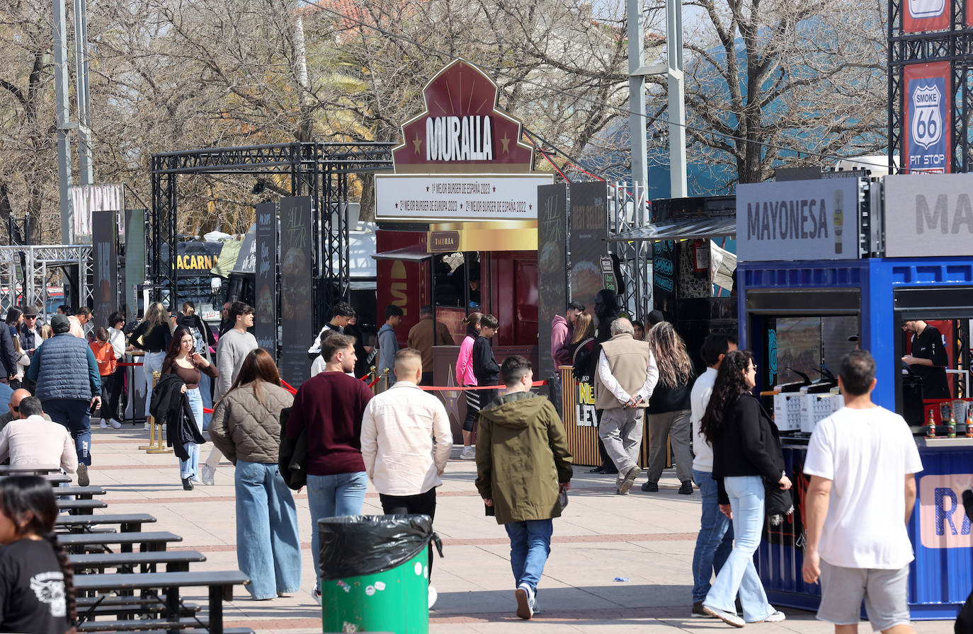 La multitudinaria Champions Burger en Córdoba, en imágenes