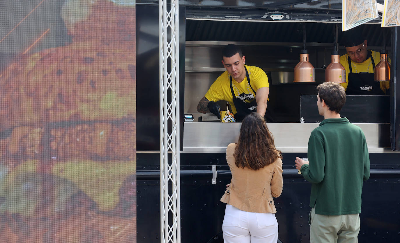 La multitudinaria Champions Burger en Córdoba, en imágenes
