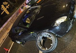 Detenido tras intentar embestir a la Guardia Civil con un Aston Martin robado en Chamartín