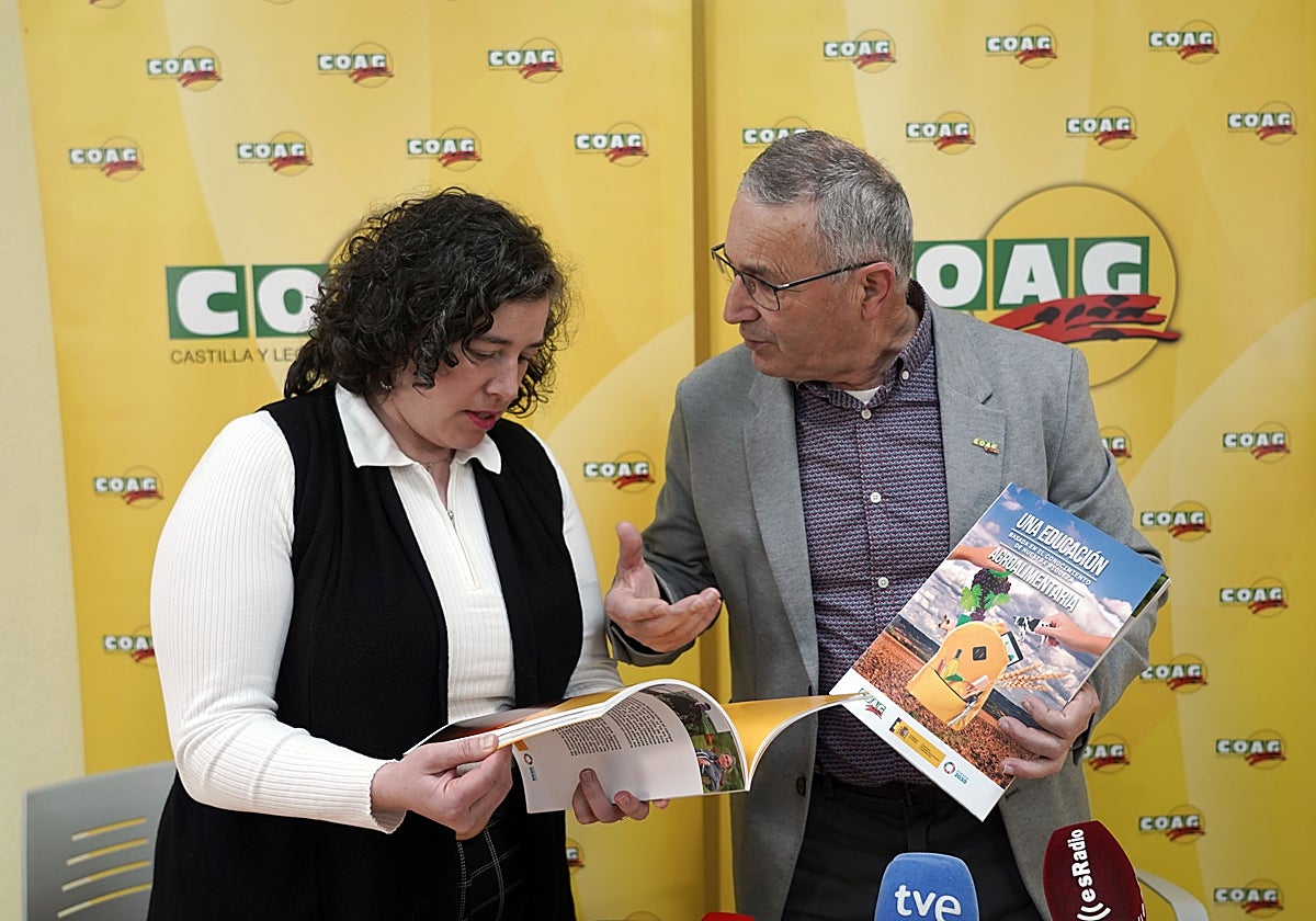 El coordinador de UPA Castilla y León, Lorenzo Rivera, en la presentación del estudio