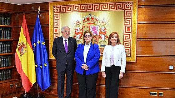 Conde-Pumpido, a las puertas de la amnistía, reivindica el papel del Constitucional en el 'procés', cuando «estaba en juego la unidad de España»