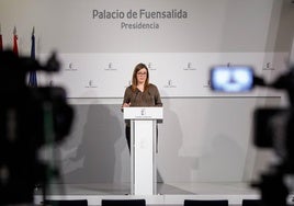 El gobierno de Page acusa a Sánchez de dejar a Junts que decida si expulsa o no a los inmigrantes: «Es un flaco favor a Illa»