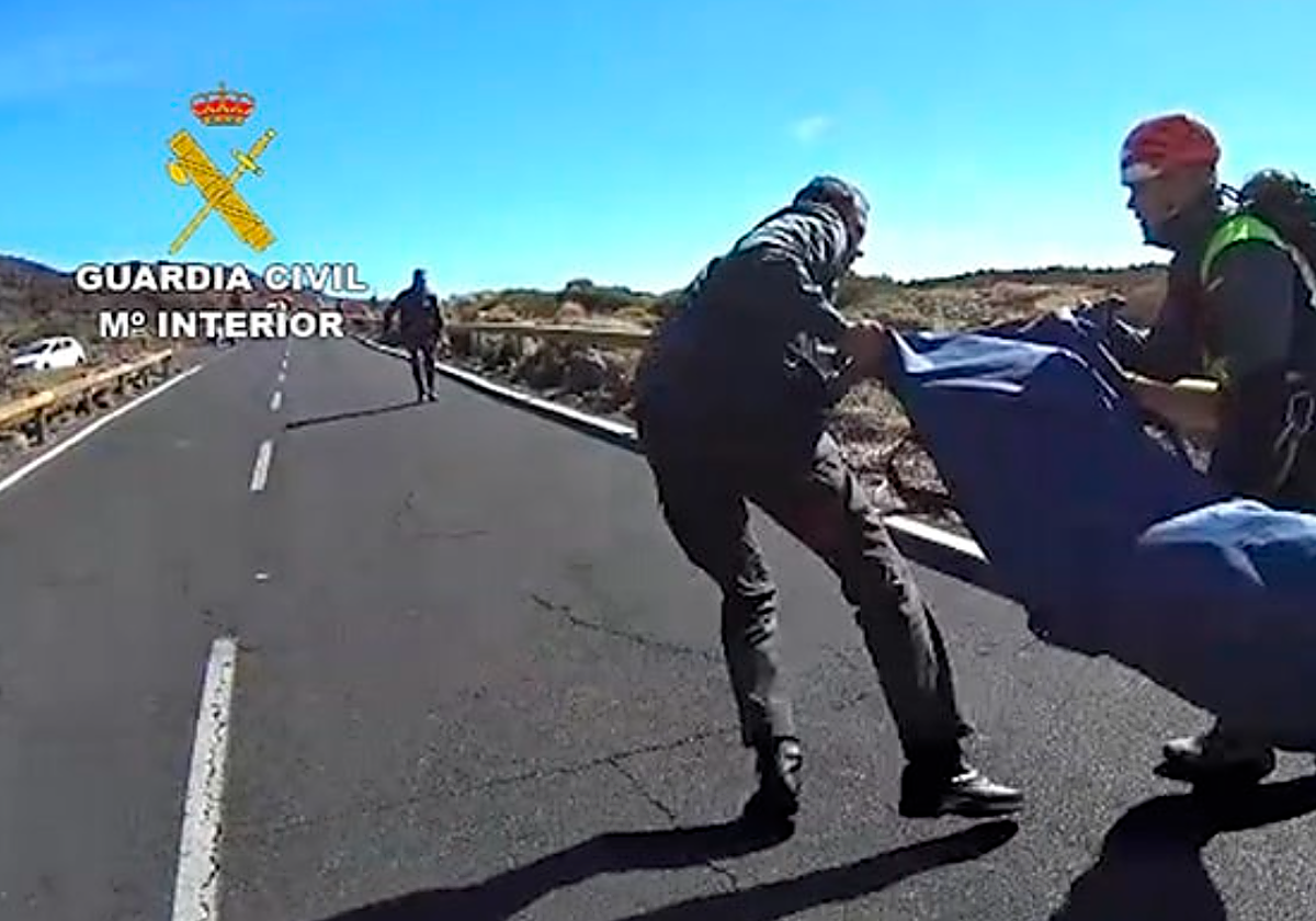 Imagen de archivo de un rescate de montaña en Canarias