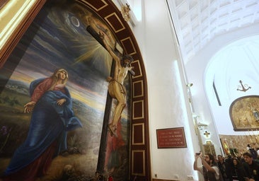 La bendición de la obra pictórica de Rafael Castejón para el Cristo de la Confianza, en imágenes