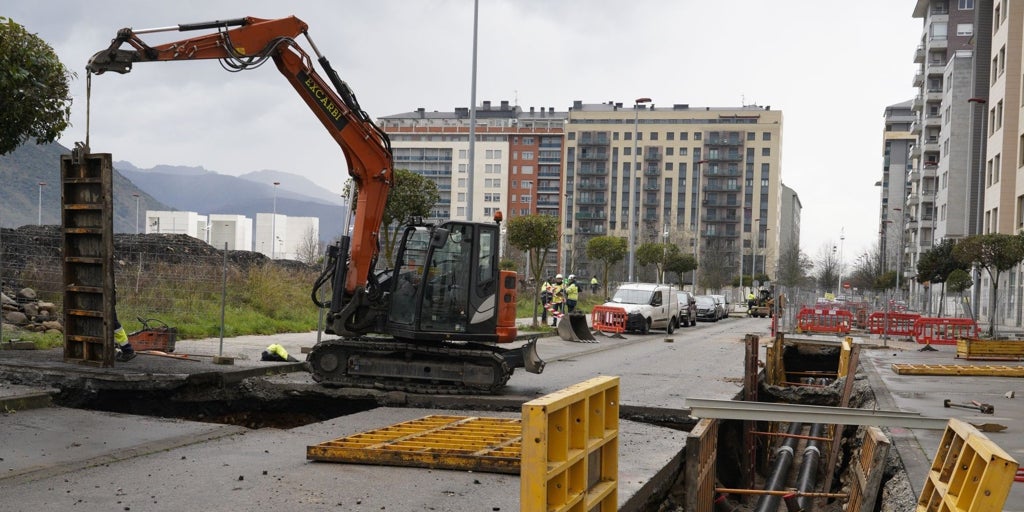 Ponferrada agota su «paciencia» y sancionará a las constructoras tras cinco roturas de tuberías de gas en lo que va de año