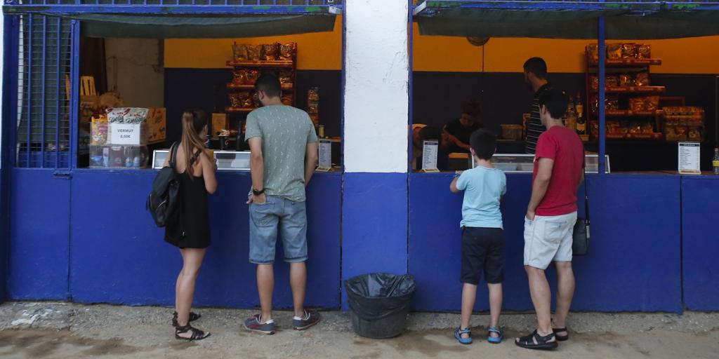 El PSOE rechaza que el Delicias sea un «patio cervecero» porque el uso hostelero no se permite en los cines de verano