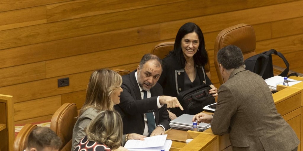 El Parlamento aprueba la nueva ley gallega de medios entre acusaciones cruzadas de «manipulación»