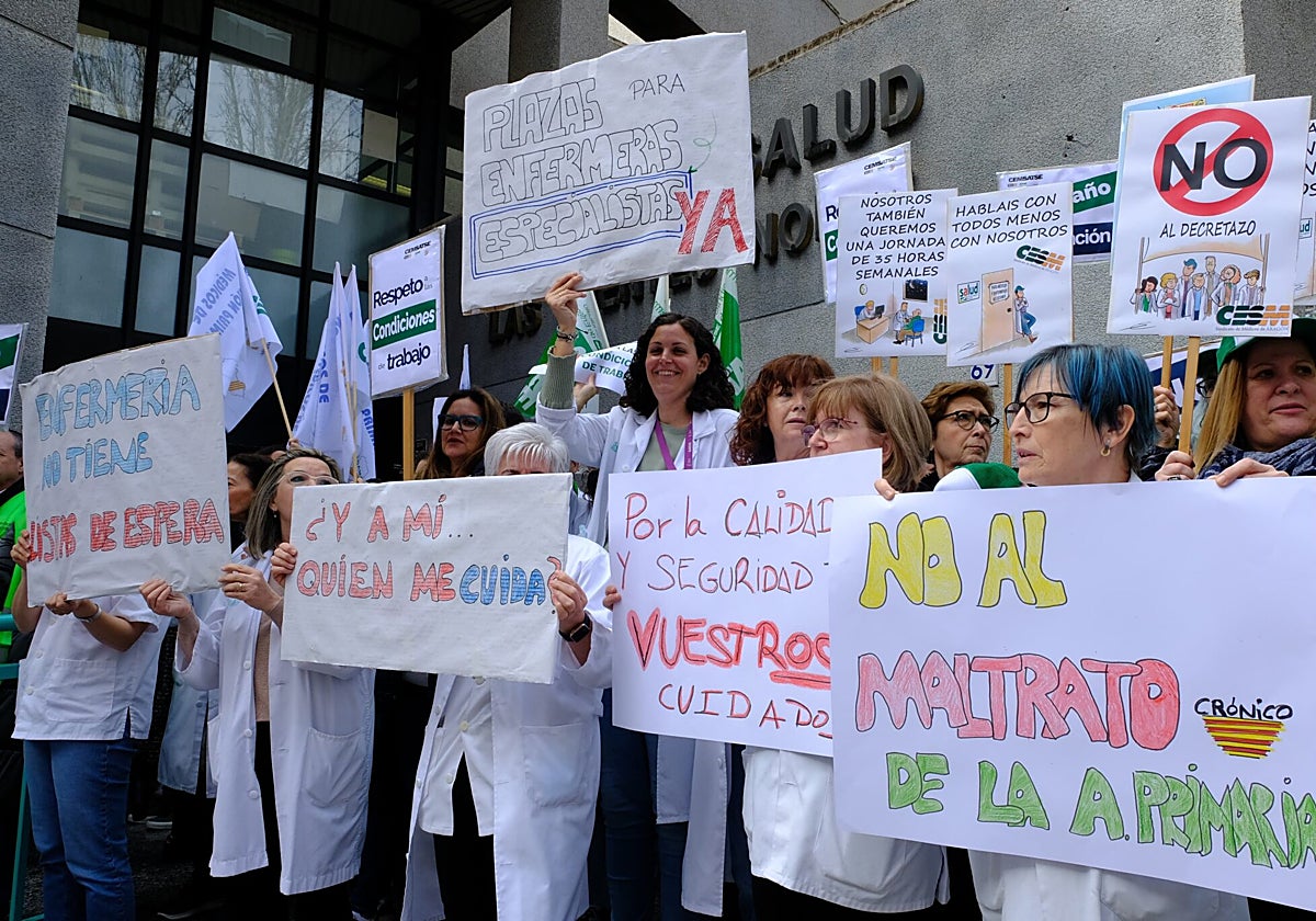 Dimisiones en cascada en los sectores de salud en Zaragoza tras la ...