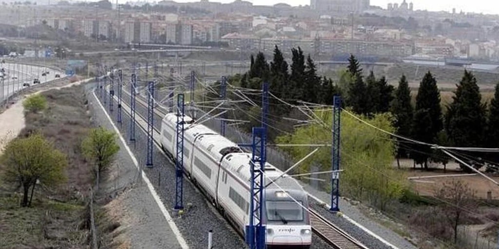 La Junta se reunirá con las asociaciones de vecinos para hacerles ver que «la única alternativa es la de  Toledo exterior » para el AVE