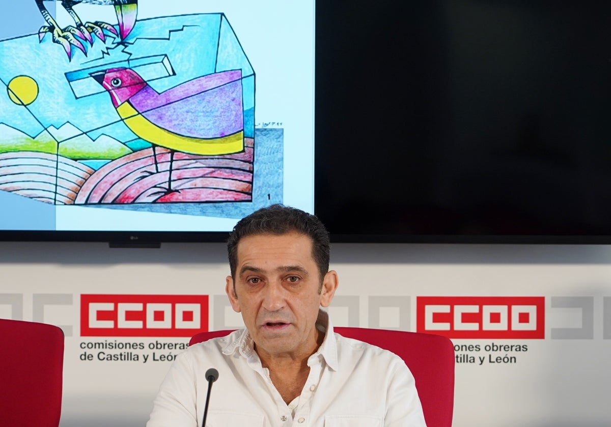 El secretario general de CCOO en Castilla y León, Vicente Andrés, durante la rueda de prensa en la que ha analizad la sentencia