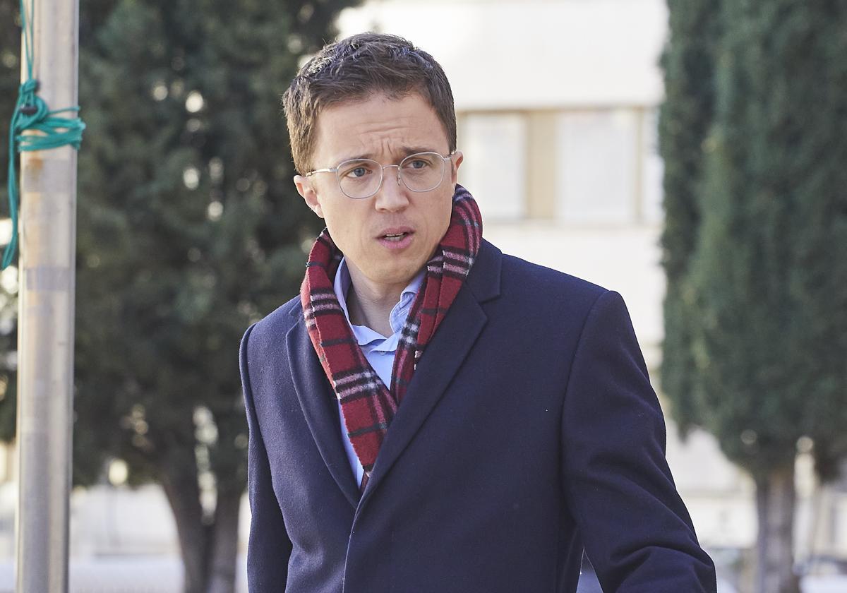 Iñigo Errejón, llegando al juzgado de Plaza de Castilla para declarar en el juicio por agresión sexual a Elisa Mouliáa