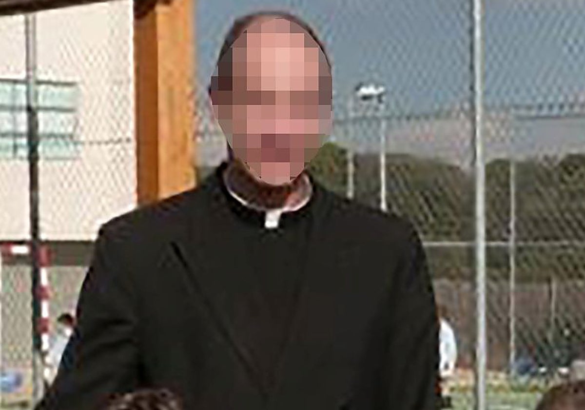 El capellán M. A. N., en una imagen tomada en un Highlands School de Madrid