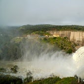 Embalse de Los Melonares en Sevilla abriendo compuertas