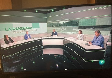 La televisión pública centra en los fallecidos en residencias en Madrid el programa del quinto aniversario de la pandemia