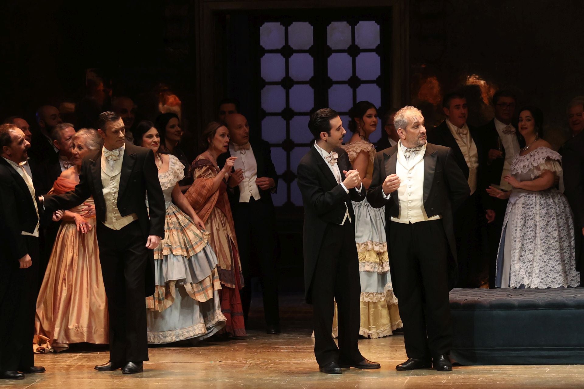 &#039;La Traviata&#039; lleva al Gran Teatro de Córdoba la ópera más clásica, en imágenes