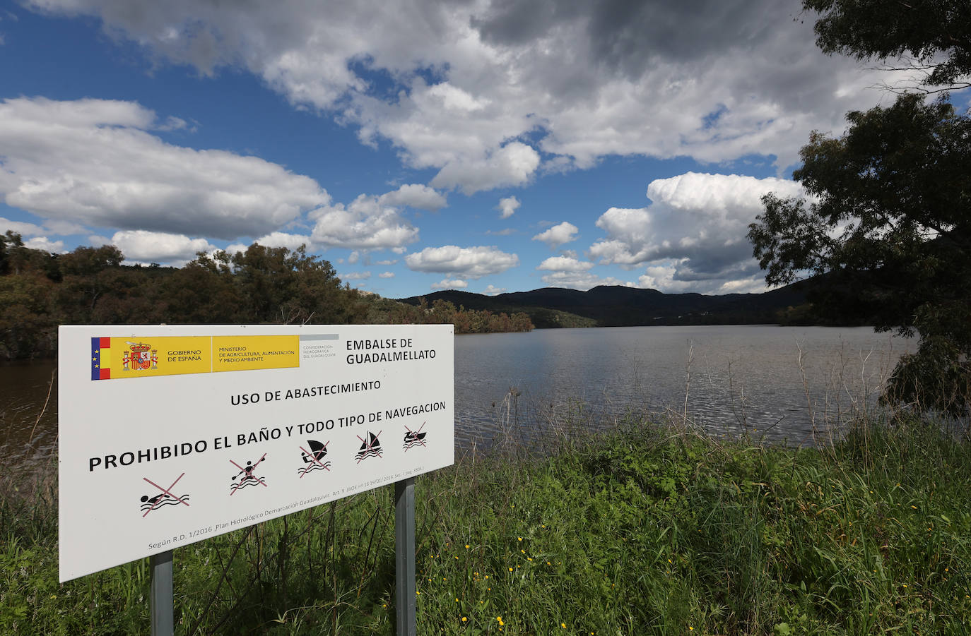 Los embalses de San Rafael de Navallana y Guadalmellato rozan el lleno absoluto, en imágenes