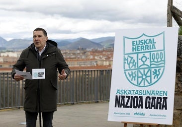 El secretario general de EH Bildu, Arnaldo Otegi, durante la convocatoria del Aberri Eguna (Día de la patria vasca)