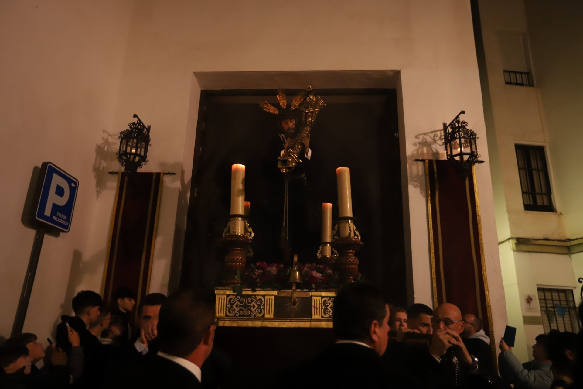 El vía crucis de Jesús de la rPasión en el Alcázar Viejo de Córdoba, en imágenes