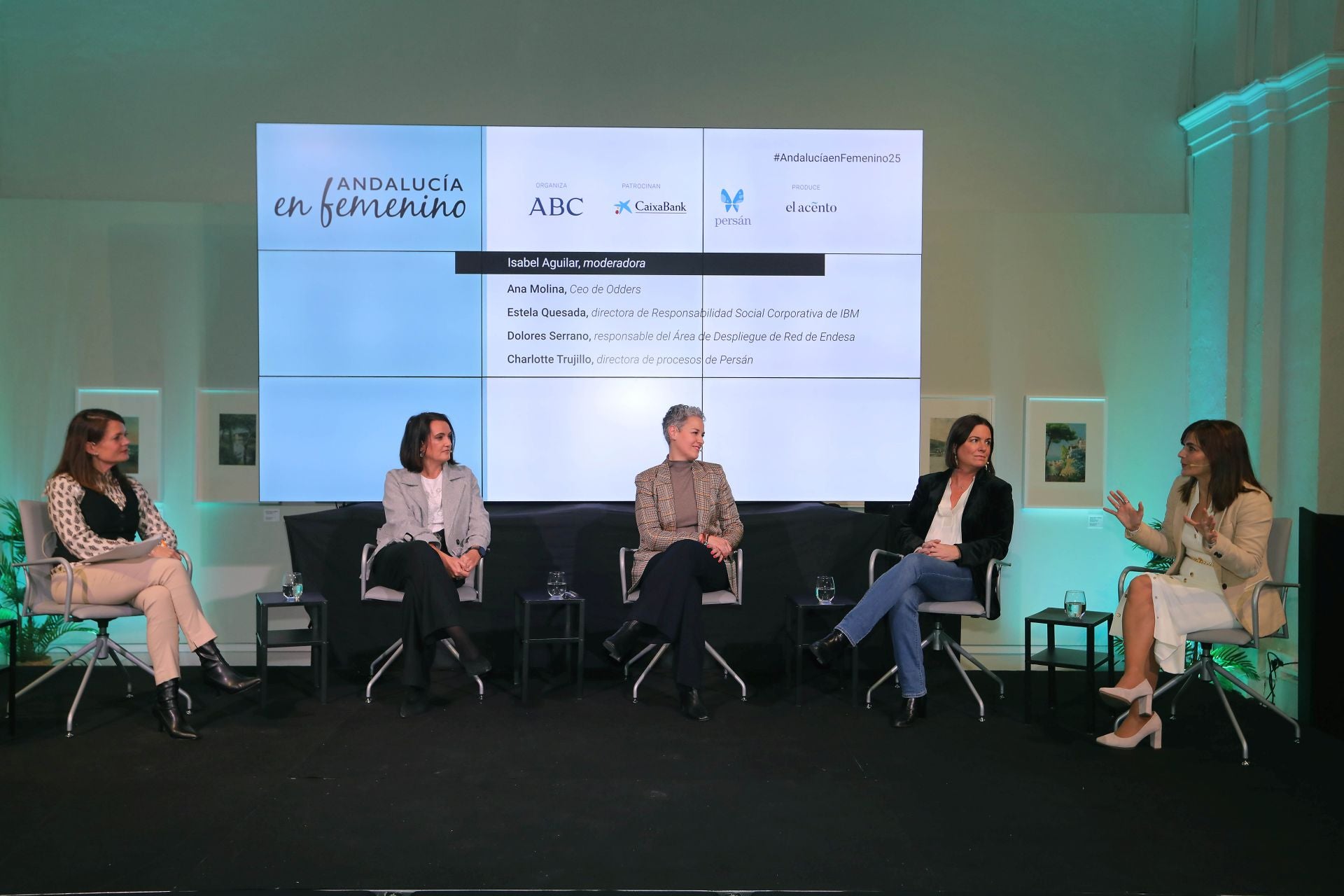 Isabel Aguilar, Ana Molina, Estela Quesada, Dolores Serrano y Charlotte Trujillo