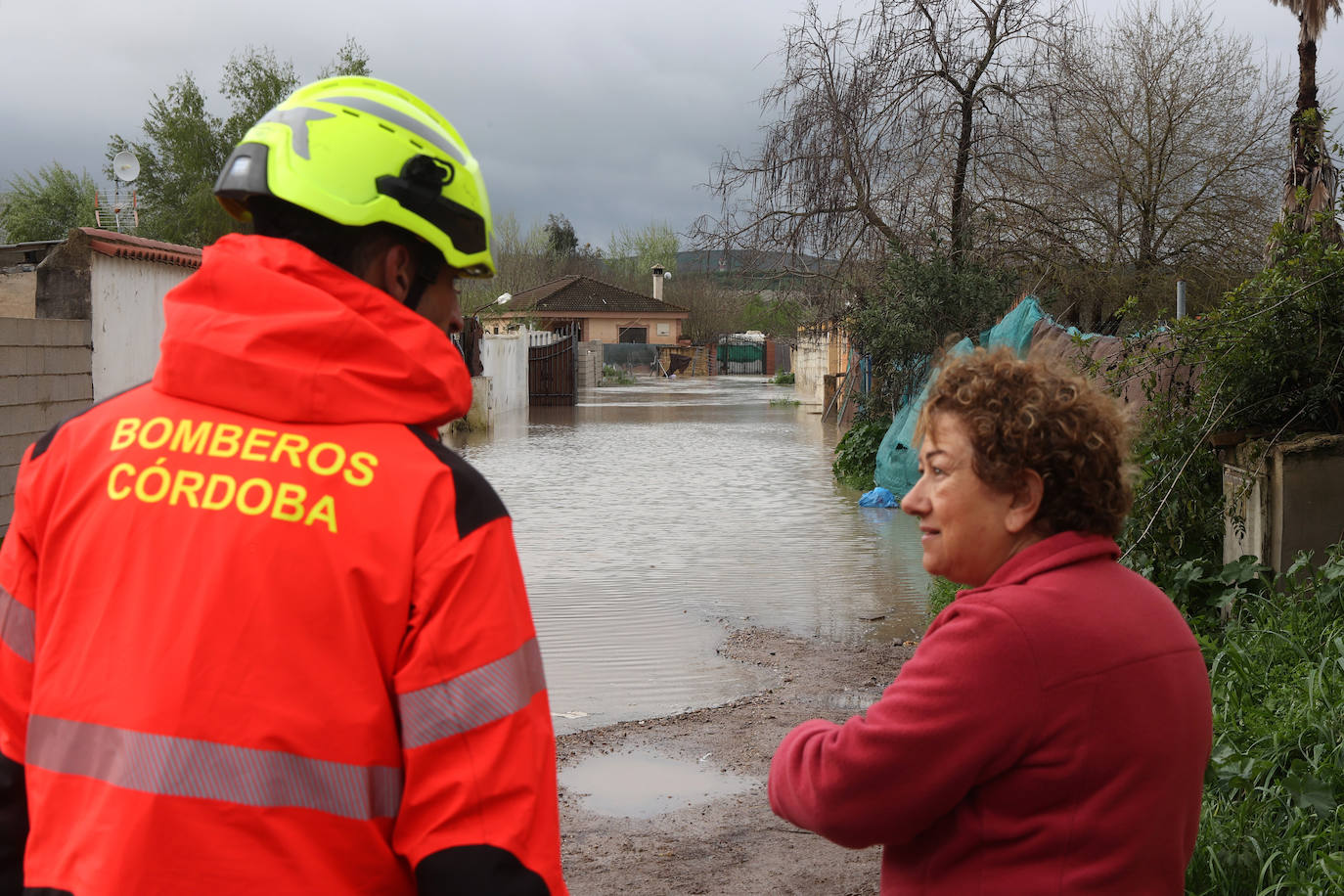 El desolador aspecto de las viviendas anegadas junto al río en Córdoba, en imágenes