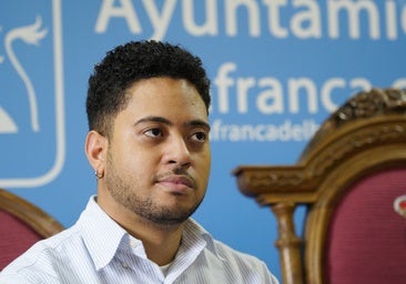 El alcalde socialista de Villafranca del Bierzo, abandonado por los suyos y apoyado por el PP