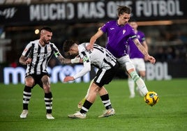 El Córdoba CF sabe moverse en río revuelto: eficaz ante los rivales de la parte baja de la clasificación