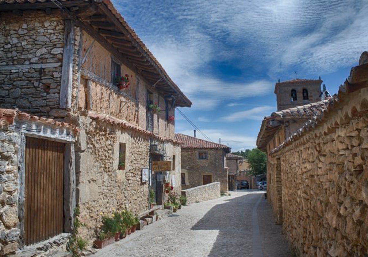 El pueblo de Castilla y León que enamoró a Orson Welles y es ideal para una escapada de fin de semana: cuál es, cómo llegar y sus mejores restaurantes