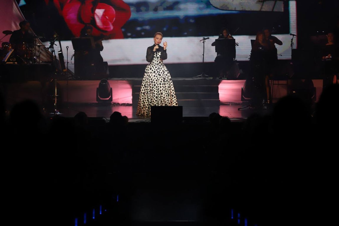 El emocionante concierto de Paloma San Basilio en Córdoba, en imágenes