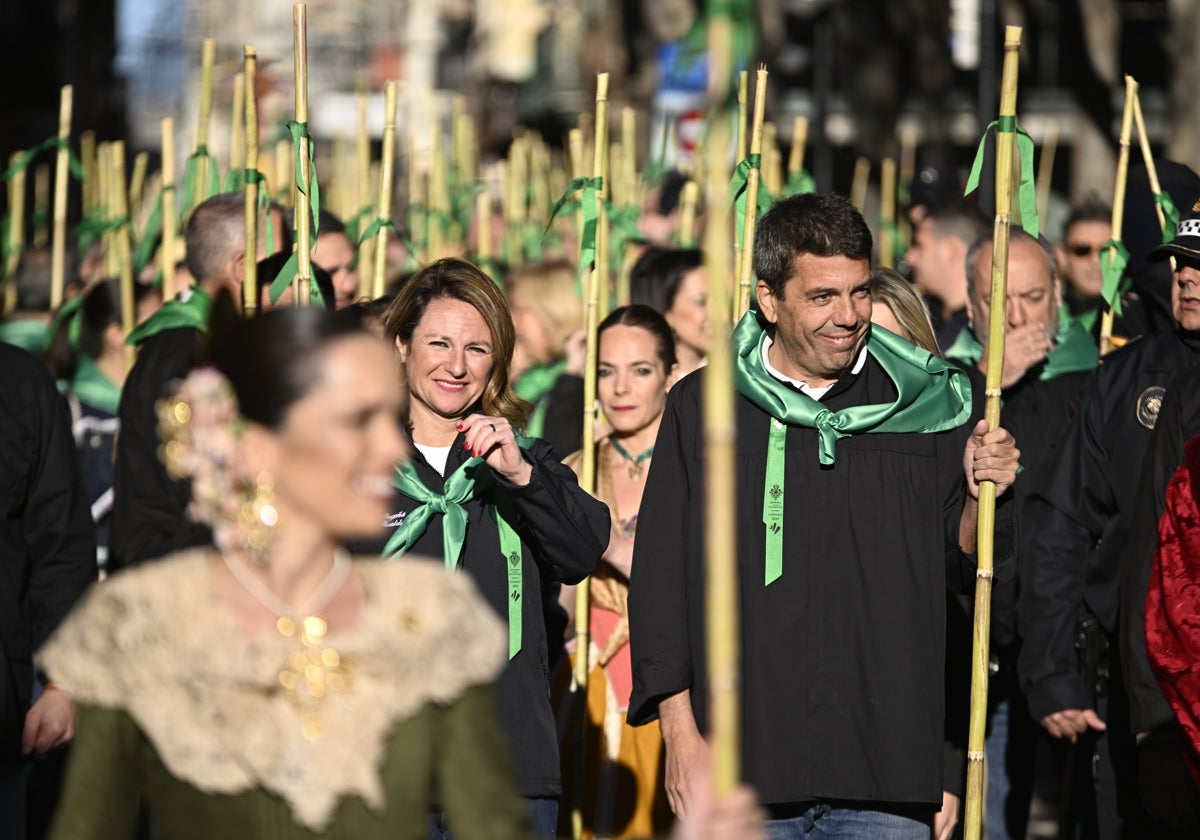 Imagen de la participación del presidente de la Generalitat, Carlos Mazón, en la Romeria de les Canyes de Castelló el año pasado