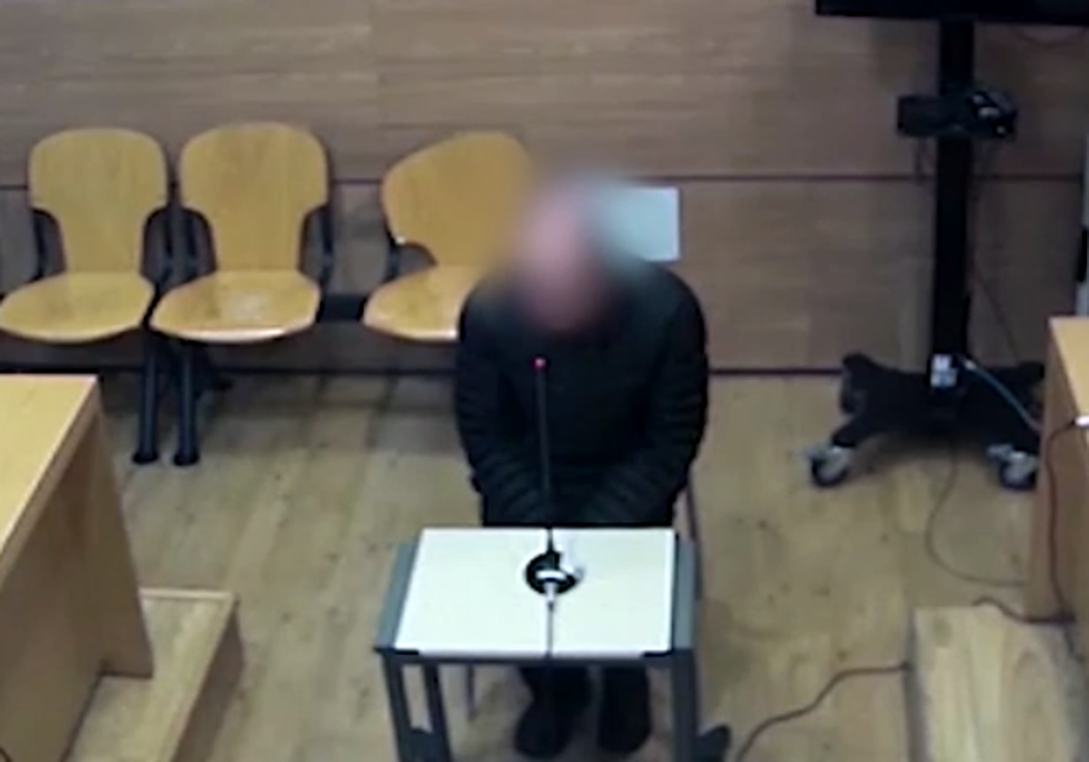 Las cámaras grabaron al capellán con niñas en el lugar donde denuncian las agresiones sexuales