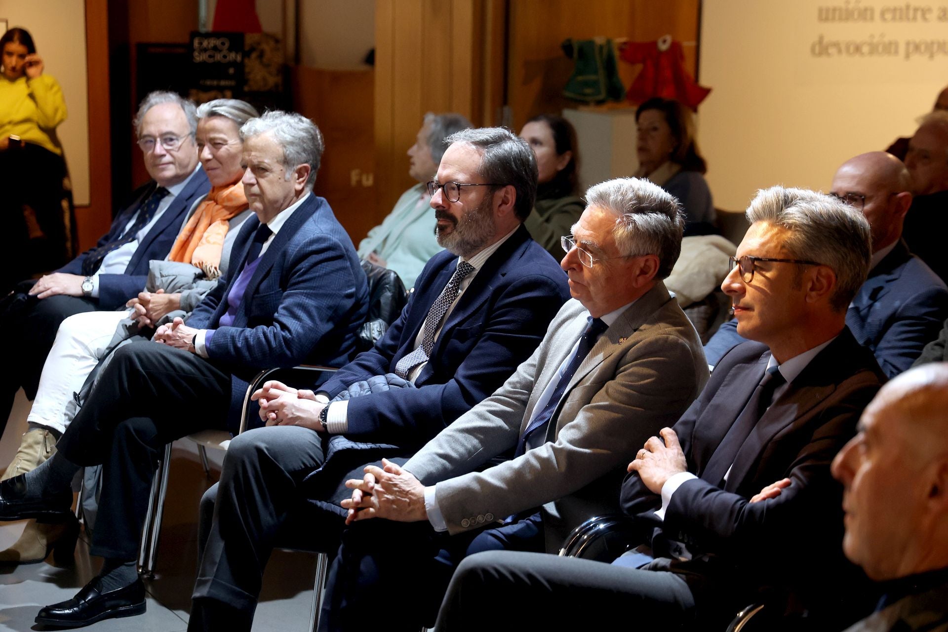 La charla de Juan Fernández-Miranda en Córdoba sobre la Transición, en imágenes