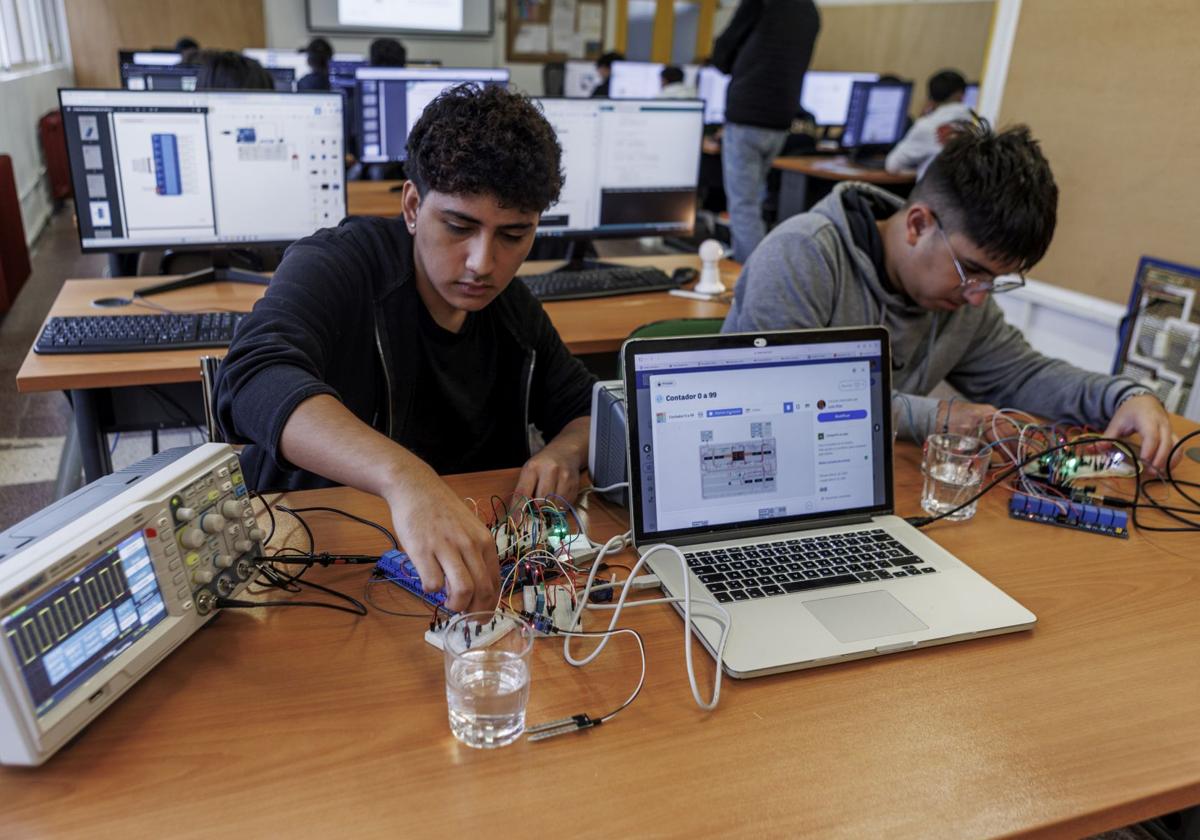 Formación Profesional (FP) en el colegio Santa María de los Apóstoles, en Carabanchel