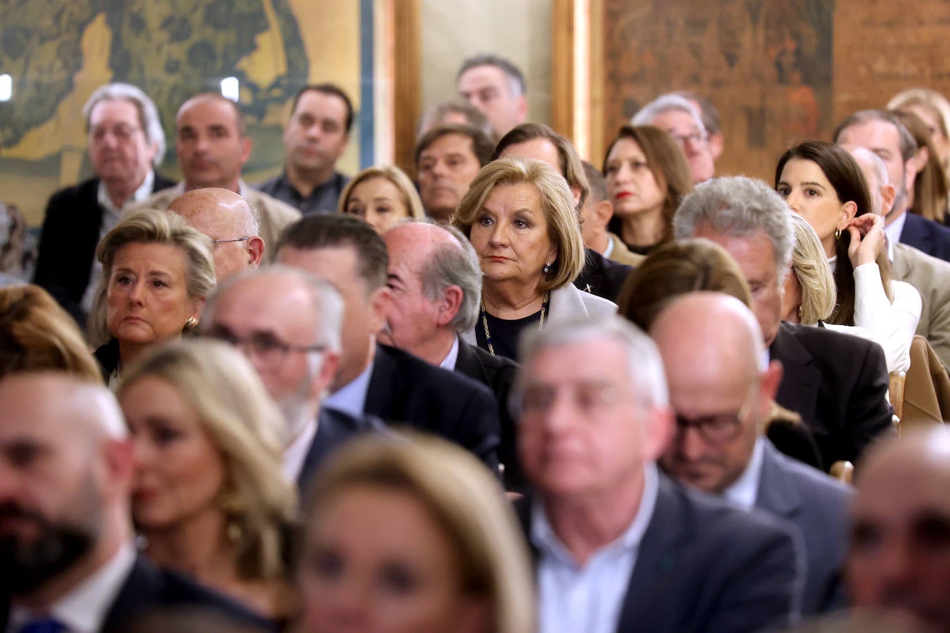 La emotiva entrega de la Veleta de Plata a Rafael Córdoba, de Pérez Barquero, en imágenes