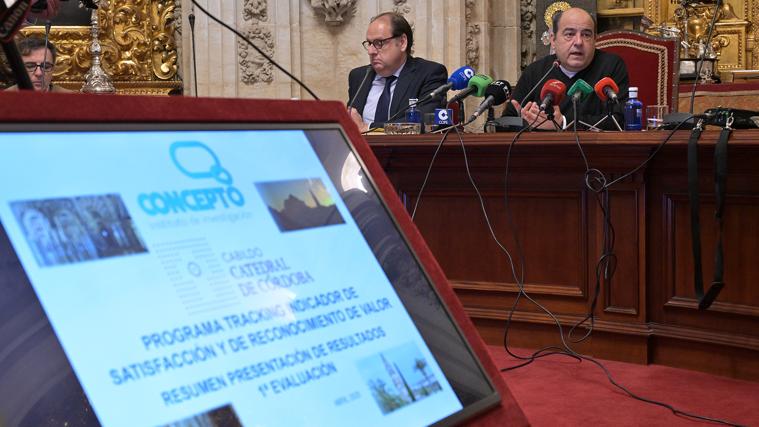 El CEO de Concepto y el portavoz del Cabildo, este miércoles durante la presentación del estudio