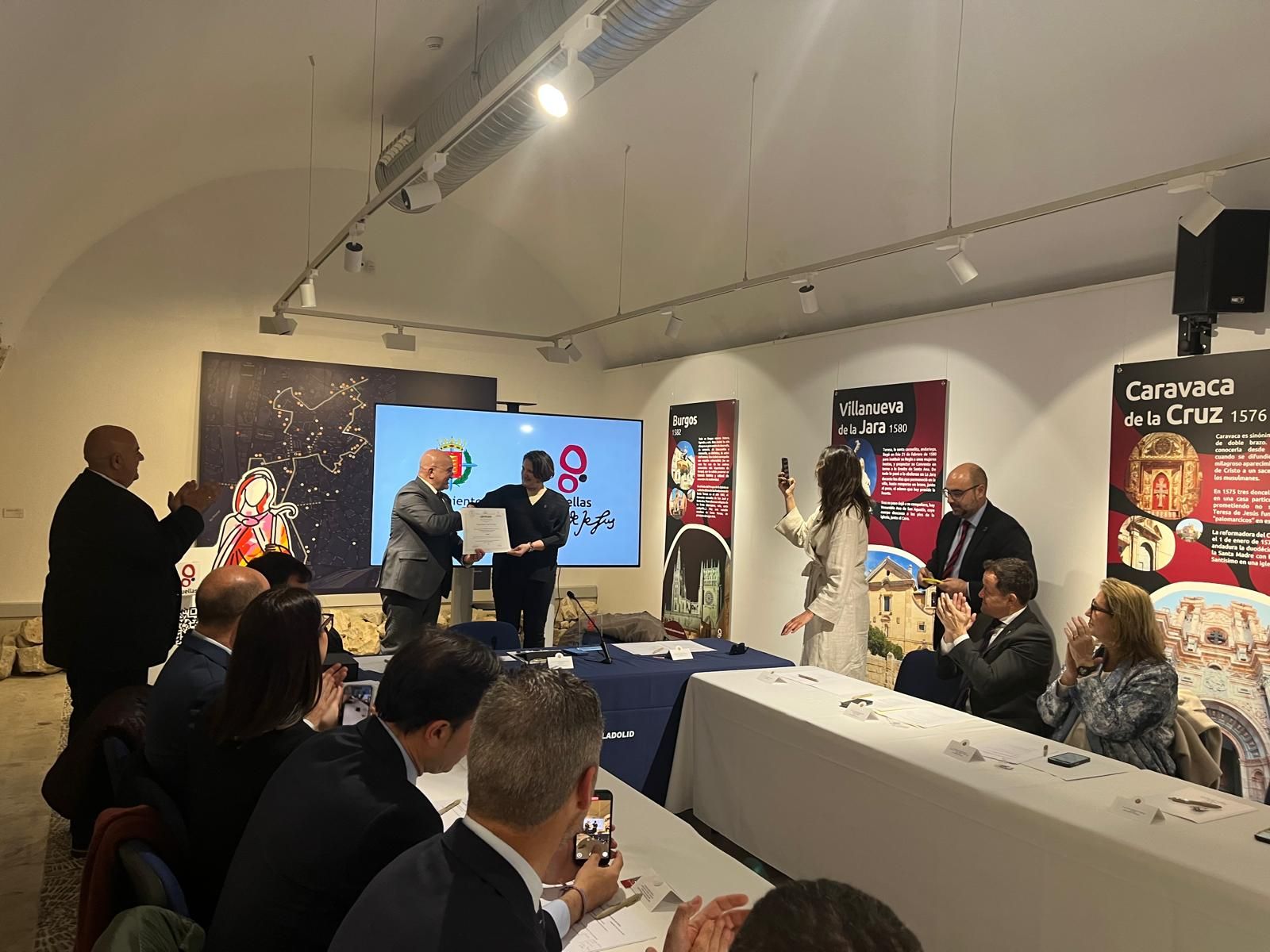 Carlos Velázquez, en Valladolid, con la Red de Huellas de Santa Teresa