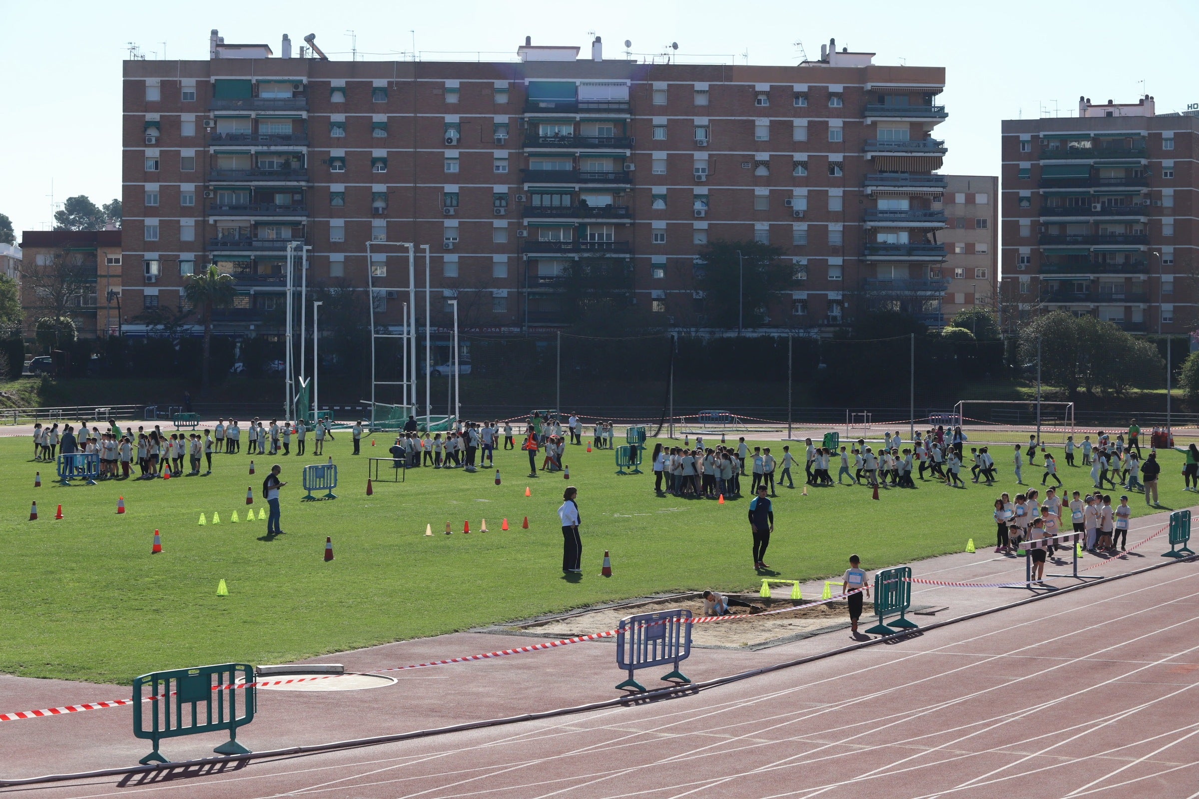 La gran y más joven &#039;Carrera Solidaria Gotas&#039; de Córdoba, en imágenes