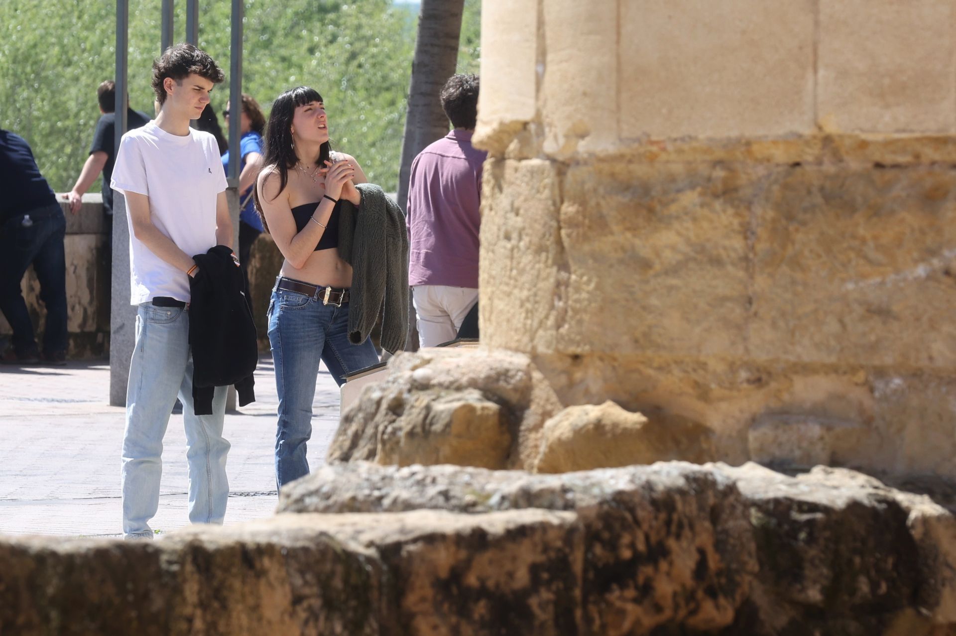 En imágenes, el ambiente en terrazas y calles de Córdoba por el buen tiempo