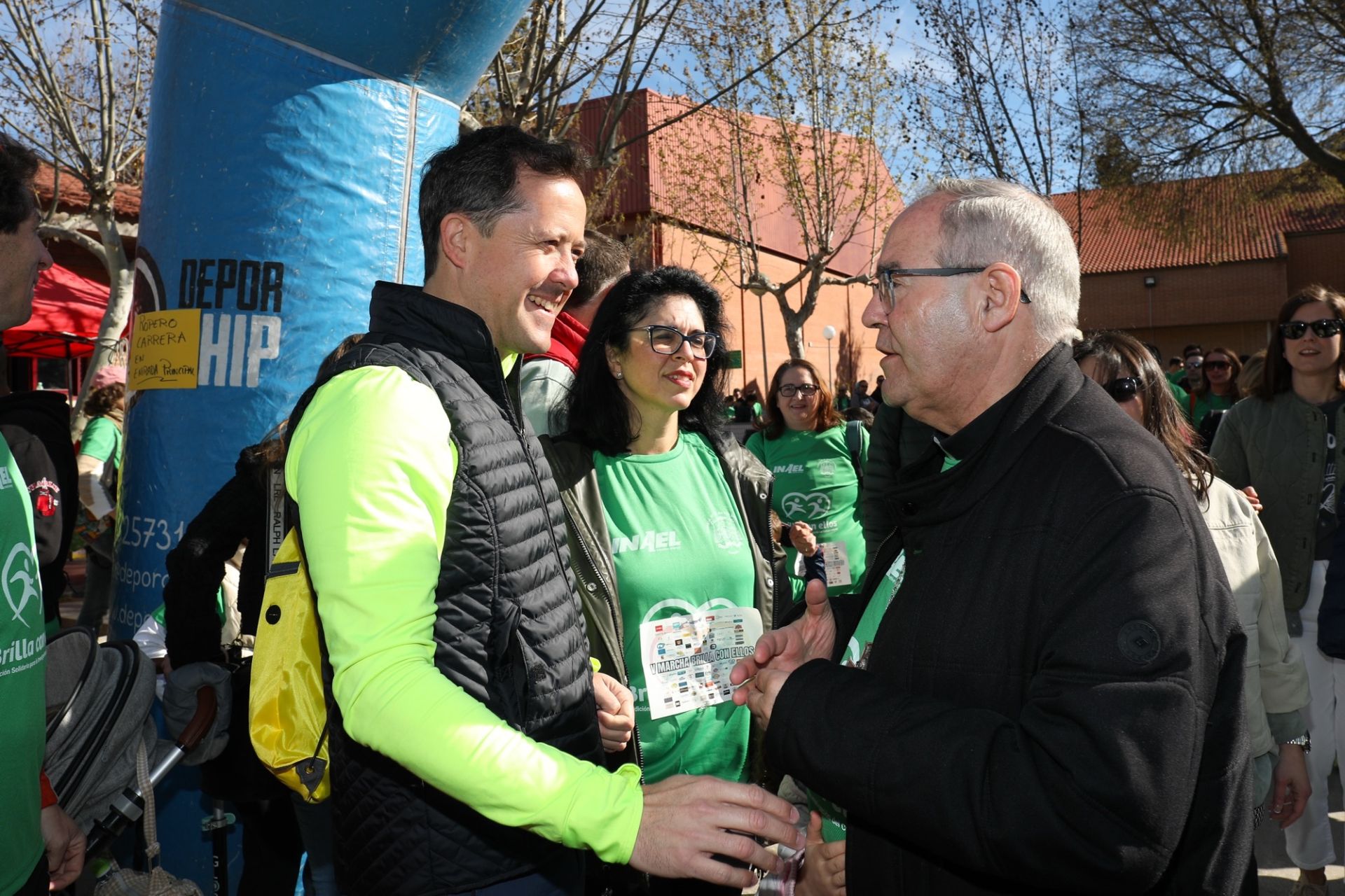 'Brilla con ellos', en imágenes: Toledo se vuelca contra el cáncer infantil