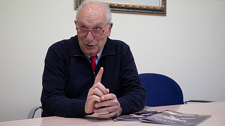 Quirós, durante su charla con ABC