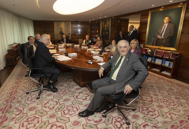 Cándido Conde-Pumpido, presidiendo un pleno del Tribunal Constitucional en enero de 2024