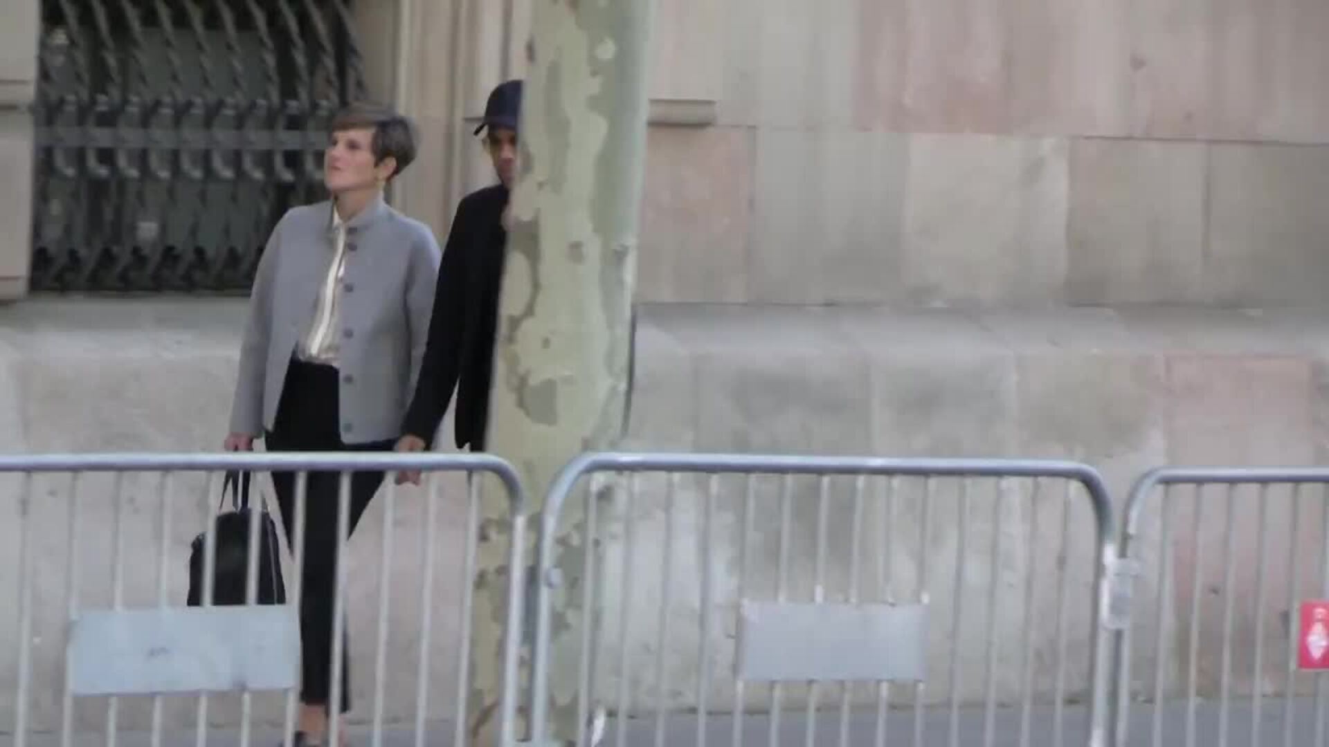 Montero se disculpa si puso &quot;en cuestión la presunción de inocencia&quot; con la absolución de Alves