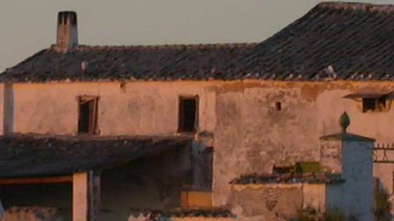 El cortijo de los asombros que se esconde en este pueblo de Córdoba: vivían 14 personas y estaba 'maldito'