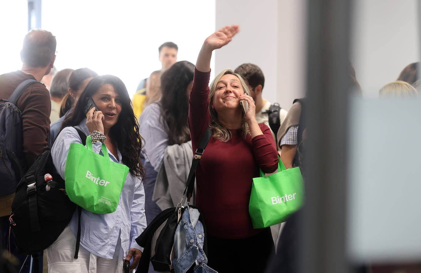 El primer vuelo de Binter entre Canarias y Córdoba, en imágenes