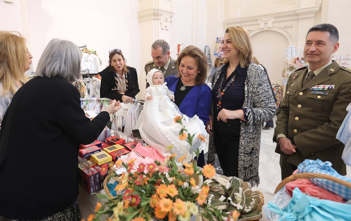 La inauguración del Baratillo de Adevida, en imágenes