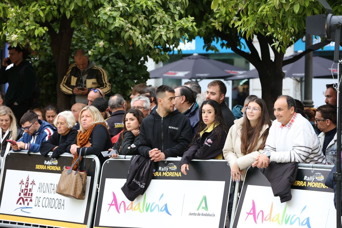 La espectacular presentación del Rally Sierra Morena en el corazón de Córdoba, en imágenes
