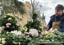 El 'masterchef' de las flores busca en Segovia al mejor artesano de España