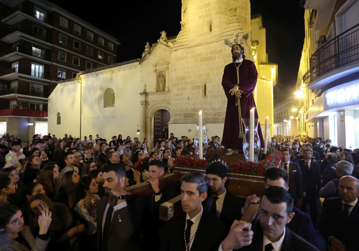 Traslado del Señor de la Sentencia, desde San Nicolás a la casa de hermandad, el 18 de marzo de 2024