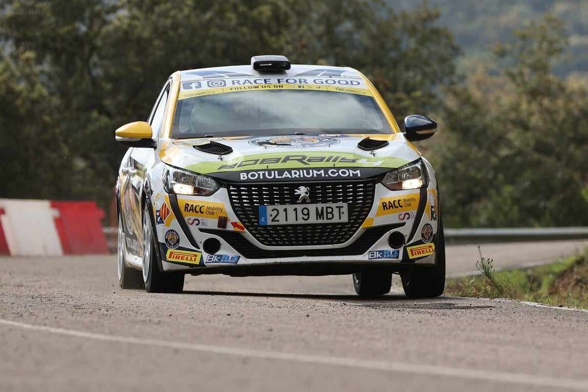 El trepidante Rally en su recorrido por Sierra Morena de Córdoba, en imágenes