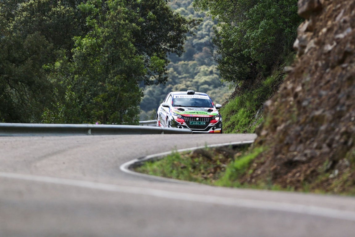 El trepidante Rally en su recorrido por Sierra Morena de Córdoba, en imágenes